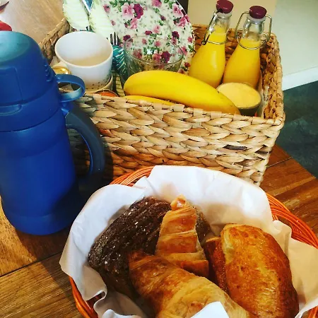 Mcclure Yurt At Carrigeen Glamping *